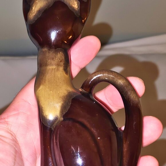 Vintage 1980s Ceramic Cat Figurine Brown Ornament Souvenir Wawa Ontario Canada - Picture 3 of 5